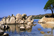 爱游戏：DeepSeek：国足直接晋级概率趋近0%，最终晋级概率5%-10%.